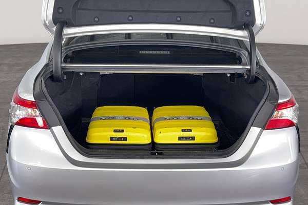 2020 Toyota Camry Ascent Sport AXVH71R