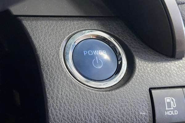 2020 Toyota Camry Ascent Sport AXVH71R