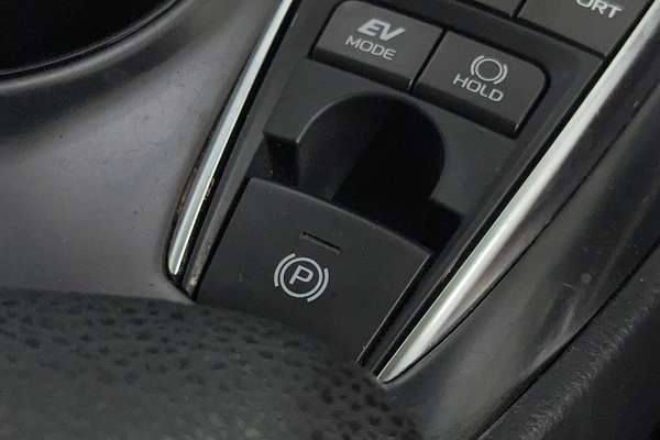 2020 Toyota Camry Ascent Sport AXVH71R