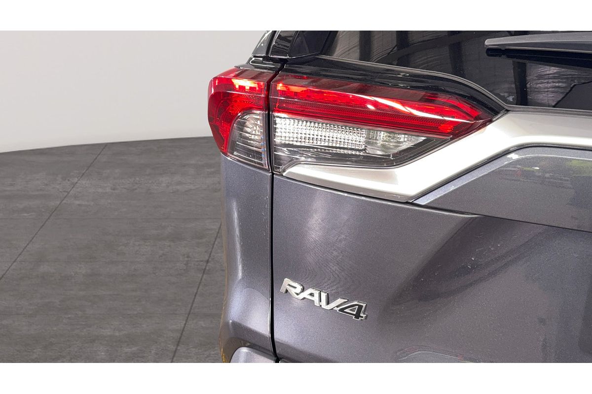 2021 Toyota RAV4 Cruiser AXAH52R