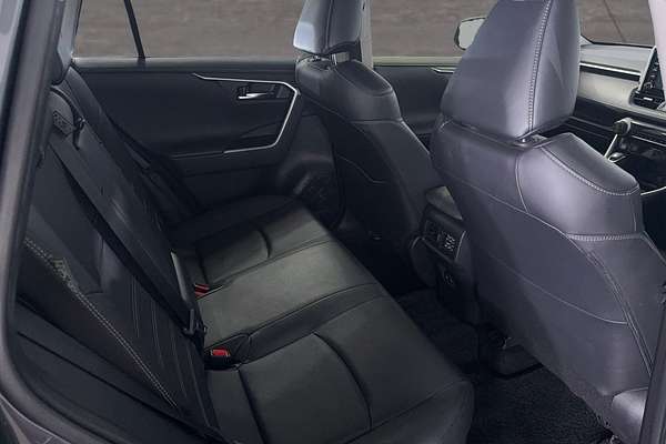 2021 Toyota RAV4 Cruiser AXAH52R