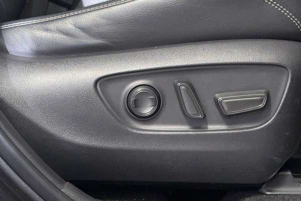 2021 Toyota RAV4 Cruiser AXAH52R