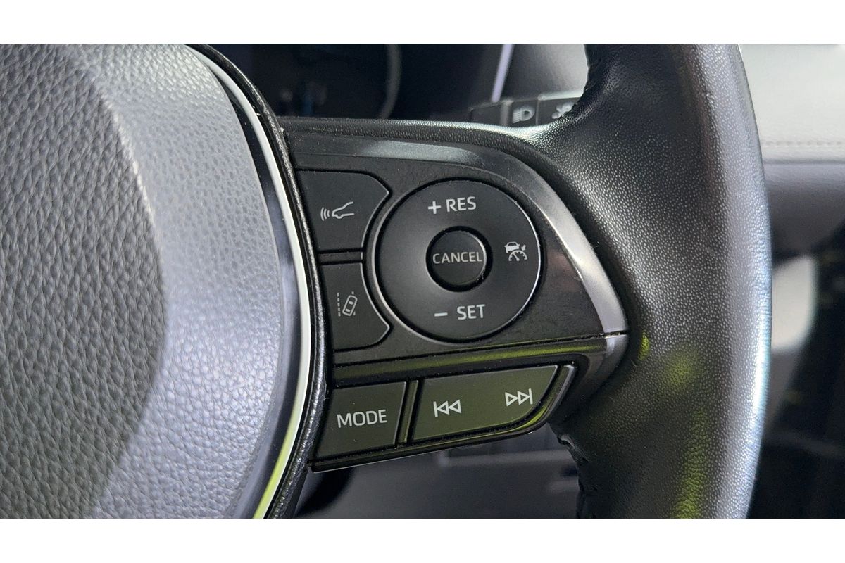 2021 Toyota RAV4 Cruiser AXAH52R