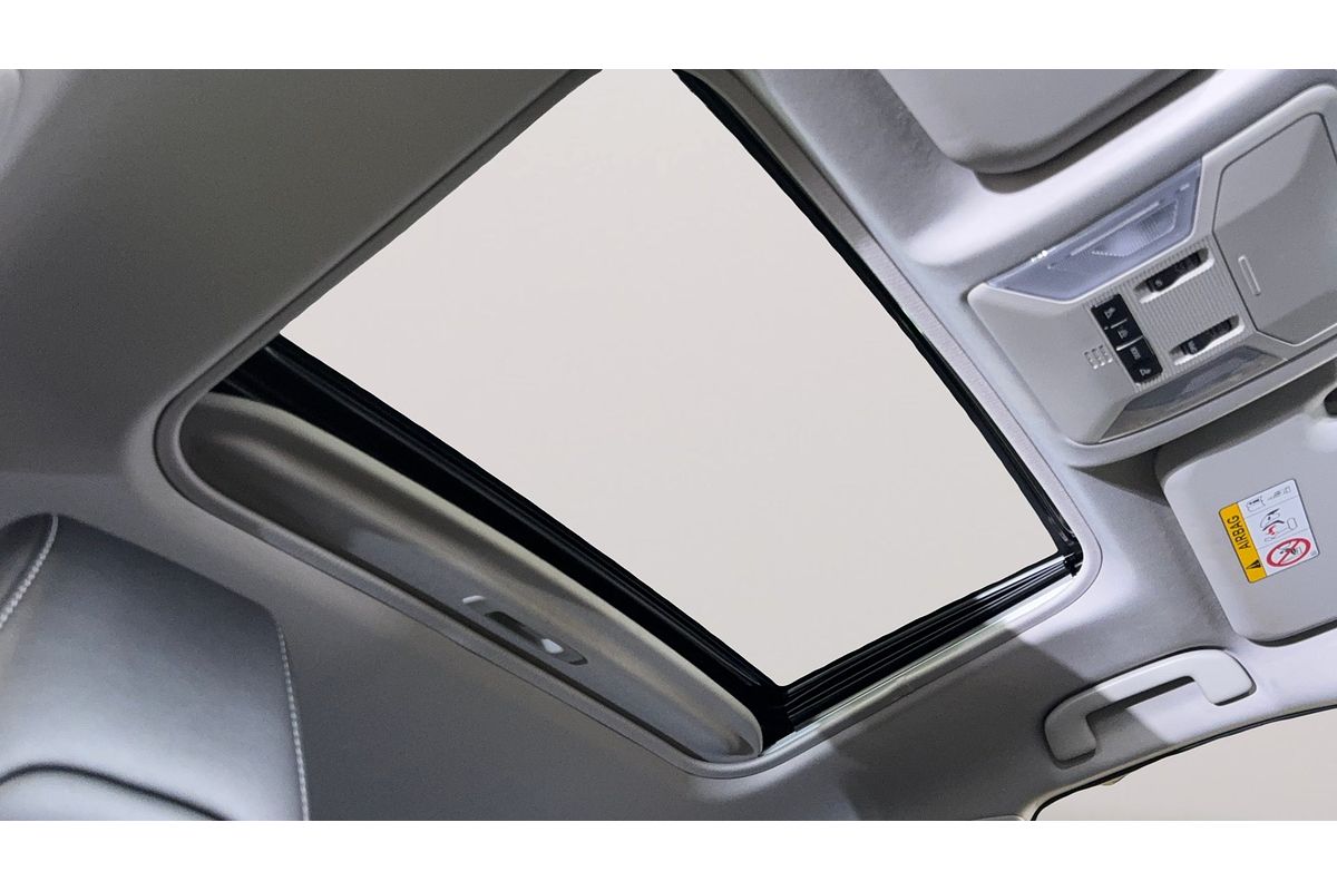 2021 Toyota RAV4 Cruiser AXAH52R