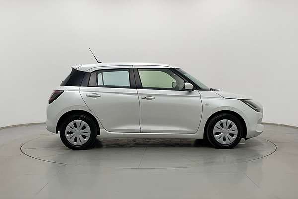 2024 Suzuki Swift Hybrid UZ