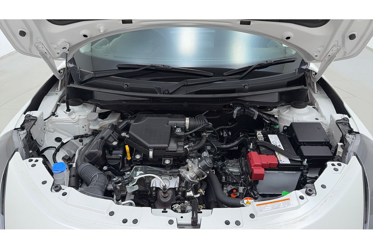 2024 Suzuki Swift Hybrid UZ