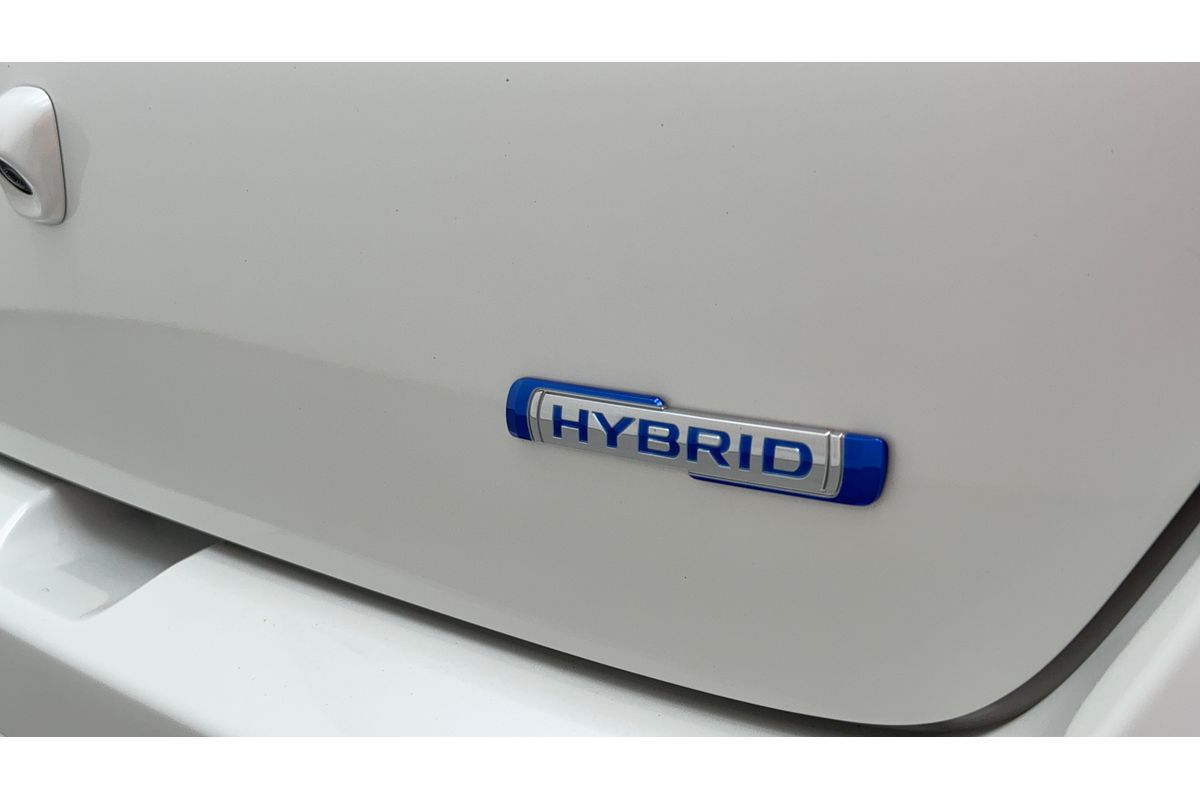 2024 Suzuki Swift Hybrid UZ