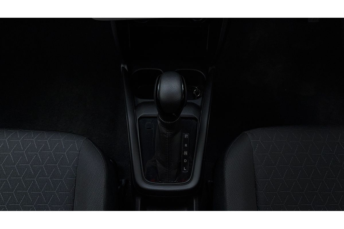 2024 Suzuki Swift Hybrid UZ