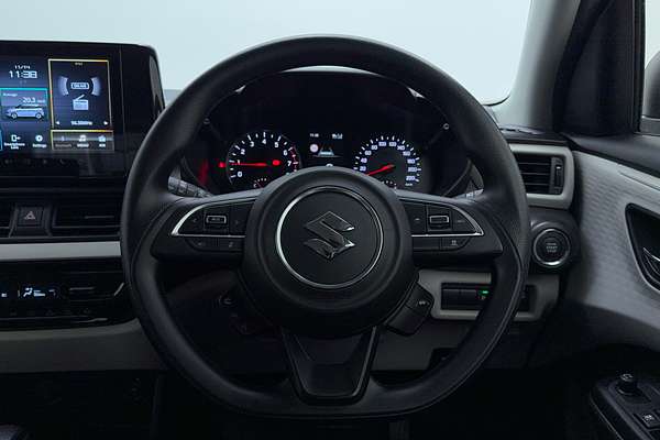 2024 Suzuki Swift Hybrid UZ