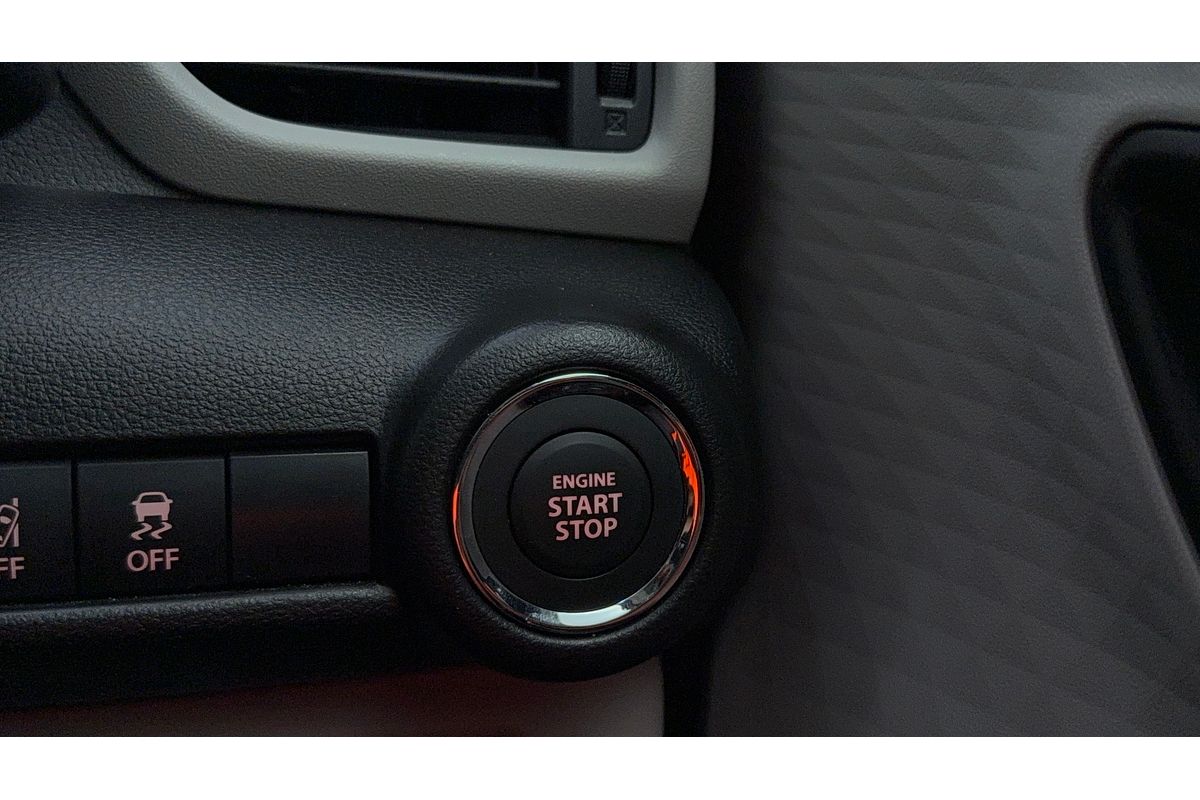 2024 Suzuki Swift Hybrid UZ