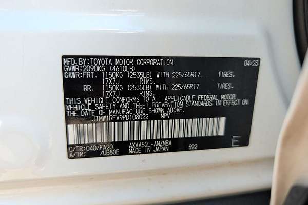 2023 Toyota RAV4 XLE