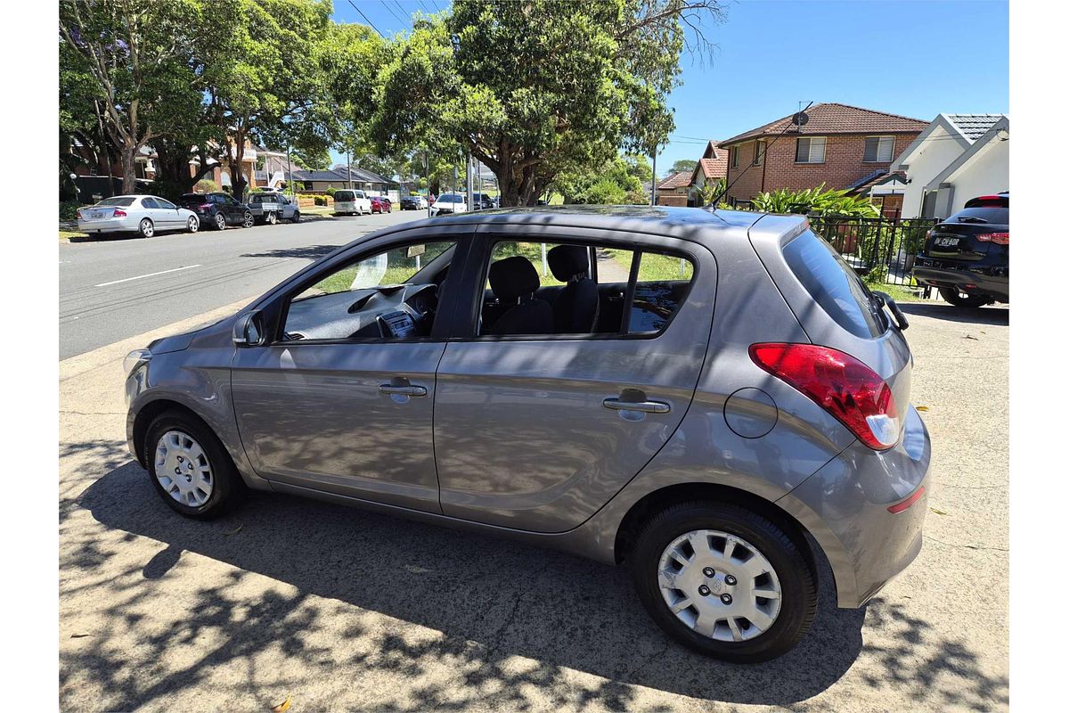 2013 Hyundai i20 Active PB