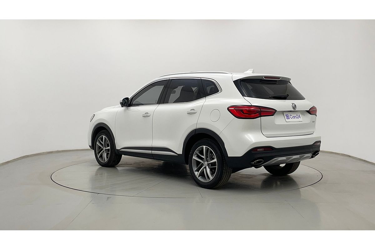 2022 MG HS Essence SAS23