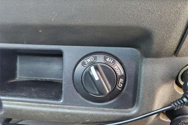 2012 Nissan Navara ST-X D40 Series 6 4X4