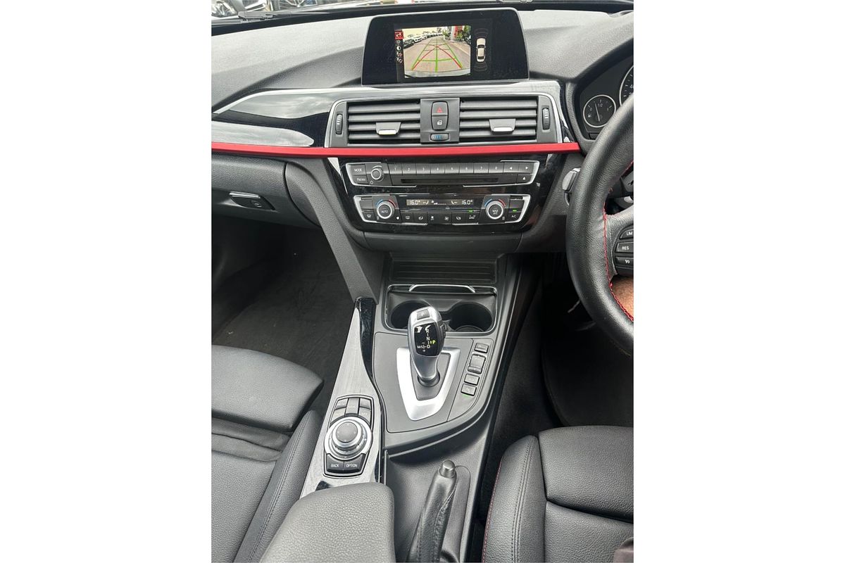 2017 BMW 3 18i SPORT LINE F30 LCI