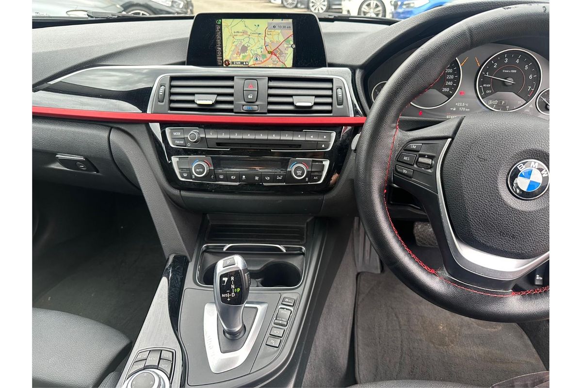 2017 BMW 3 18i SPORT LINE F30 LCI