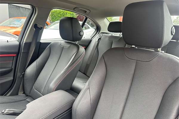 2017 BMW 3 18i SPORT LINE F30 LCI