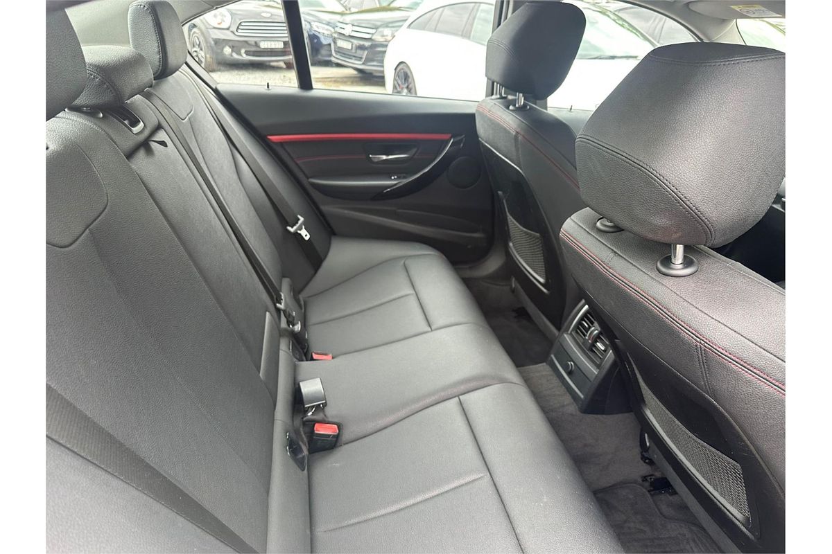 2017 BMW 3 18i SPORT LINE F30 LCI