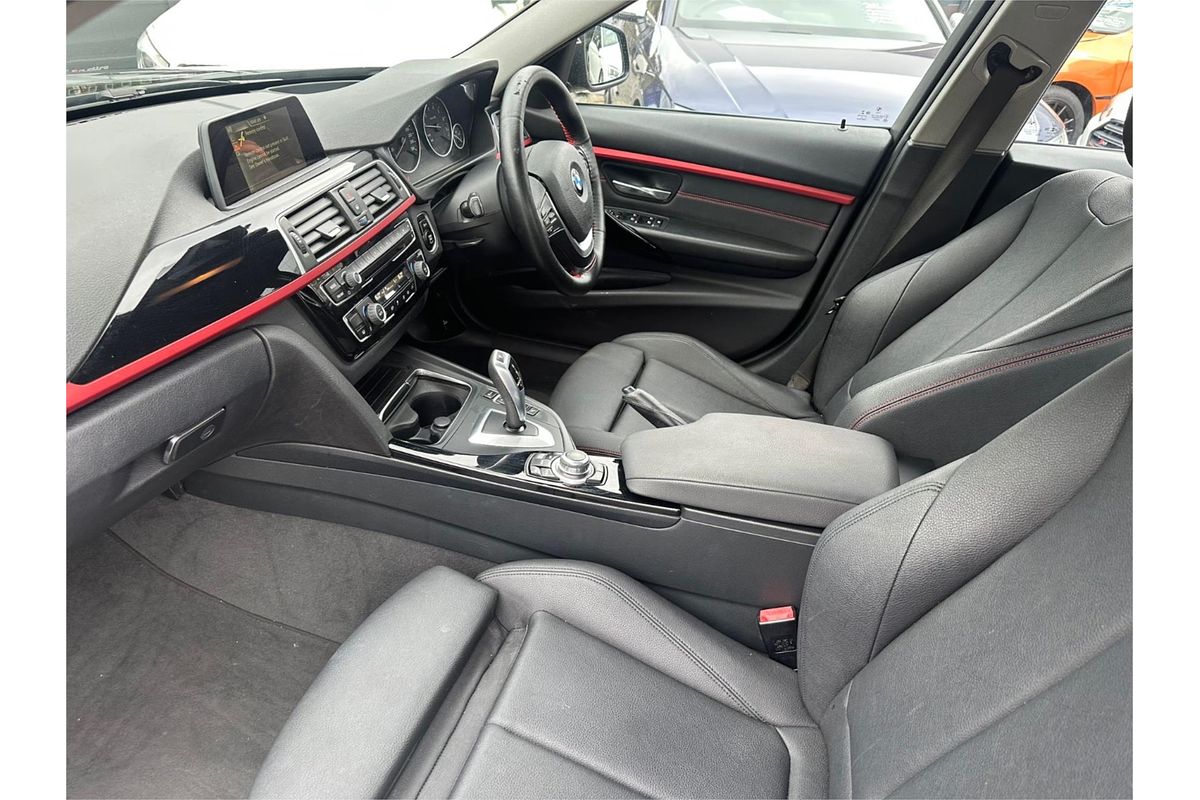 2017 BMW 3 18i SPORT LINE F30 LCI