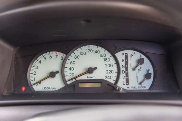 2006 Toyota Corolla Conquest ZZE122R