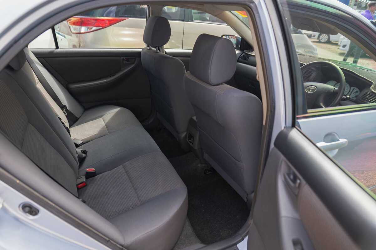 2006 Toyota Corolla Conquest ZZE122R
