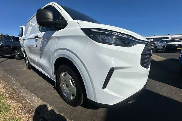 2023 Ford Transit Custom Trend 320S AV SWB Low Roof