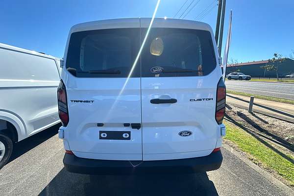 2023 Ford Transit Custom Trend 320S AV SWB Low Roof