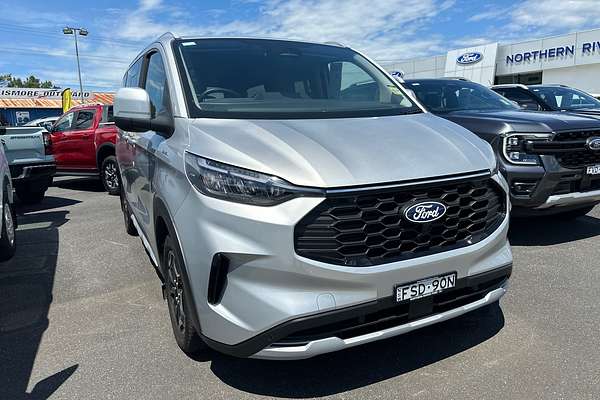 2024 Ford Tourneo Active AV SWB