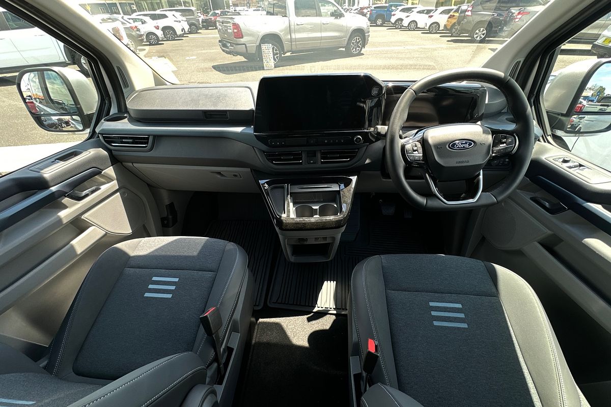 2024 Ford Tourneo Active AV SWB