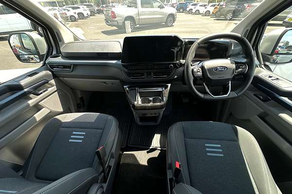 2024 Ford Tourneo Active AV SWB