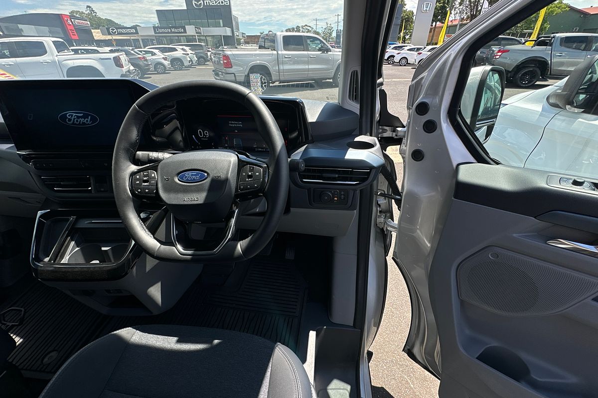 2024 Ford Tourneo Active AV SWB