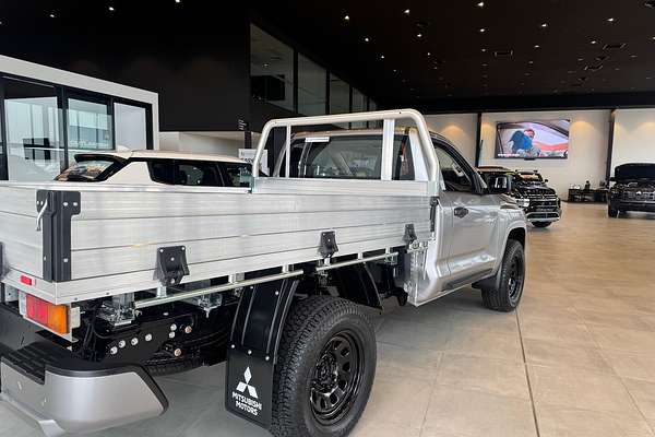 2025 Mitsubishi Triton GLX MV Rear Wheel Drive