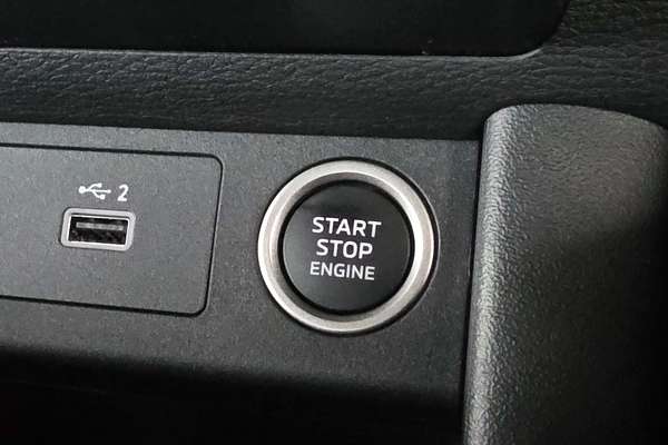 2025 Mitsubishi Triton GSR MV 4X4