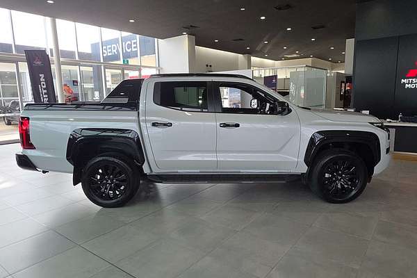 2025 Mitsubishi Triton GSR MV 4X4