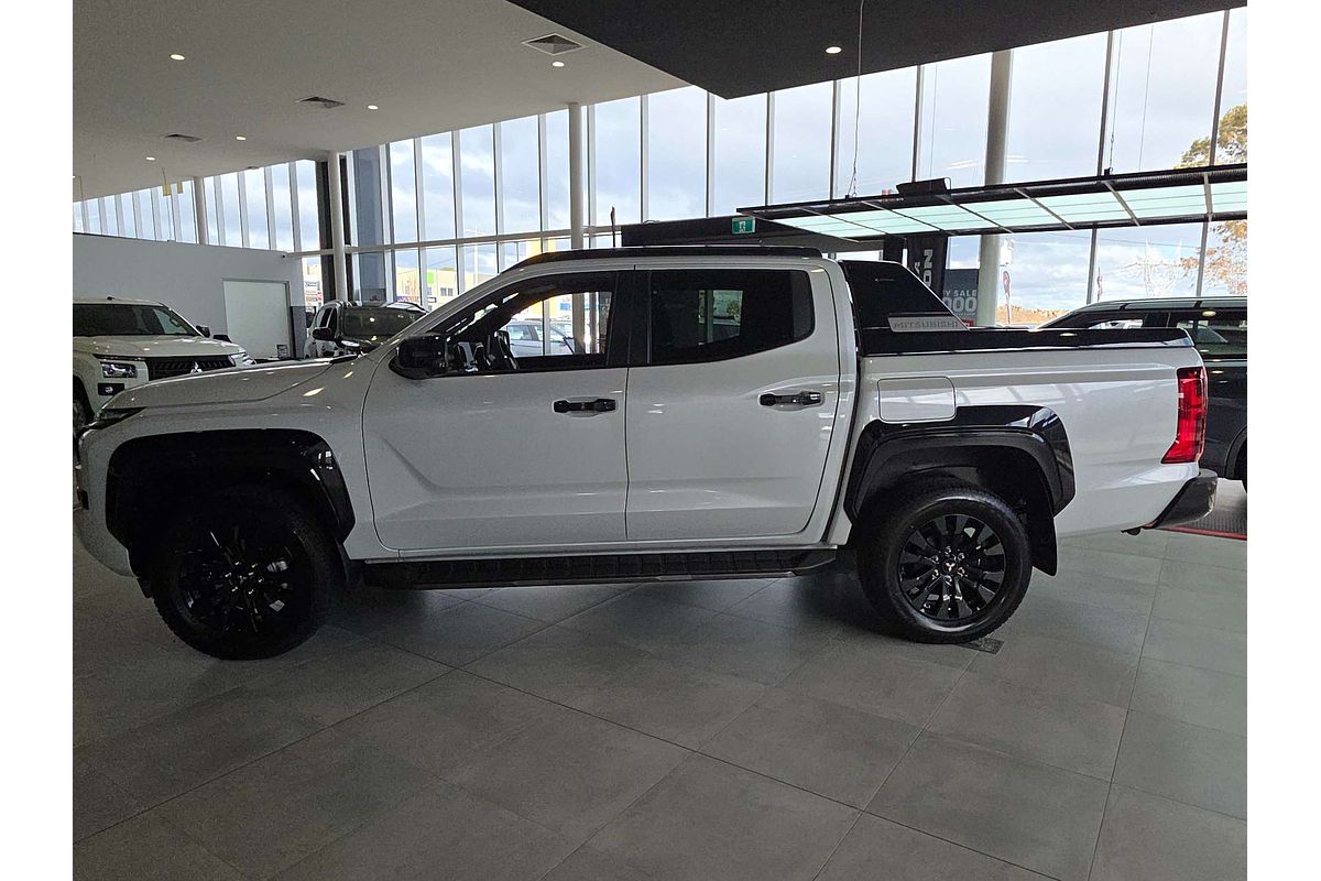 2025 Mitsubishi Triton GSR MV 4X4