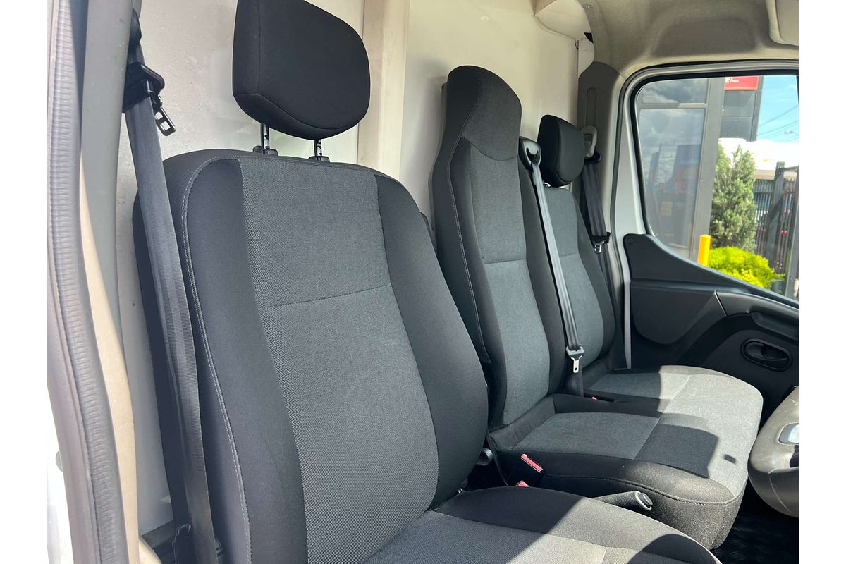 2022 Renault Master Pro 110kW X62 Phase 2 LWB Mid Roof