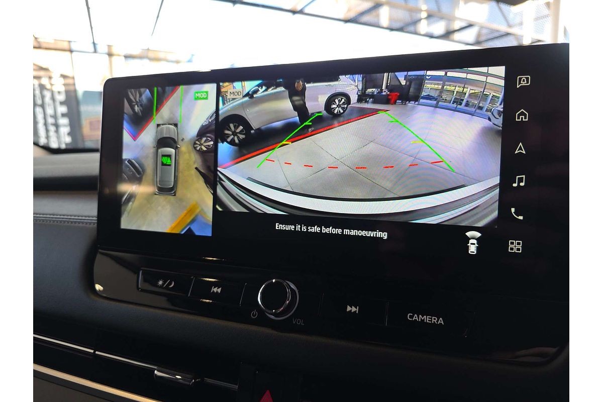 2025 Mitsubishi Outlander ES ZM