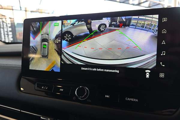 2025 Mitsubishi Outlander ES ZM