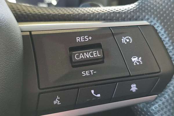 2025 Mitsubishi Outlander ES ZM