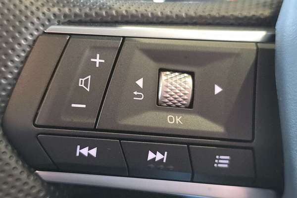 2025 Mitsubishi Outlander ES ZM