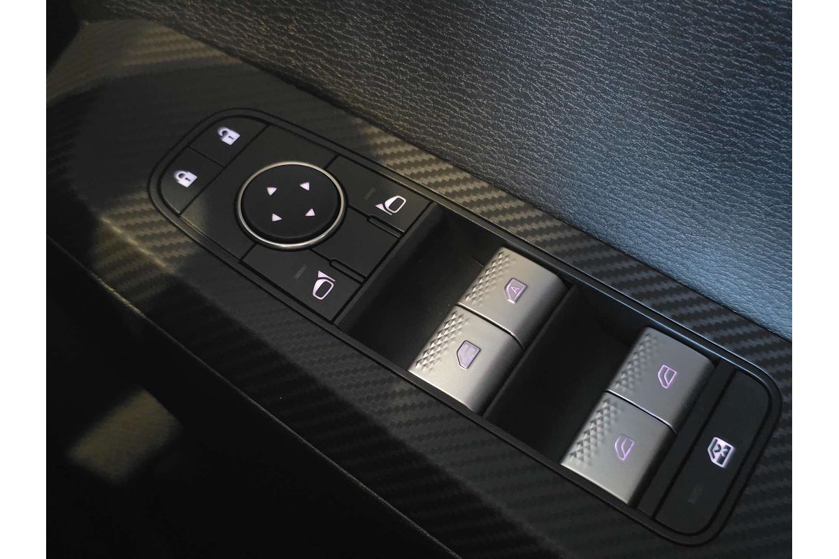 2025 Mitsubishi Outlander ES ZM