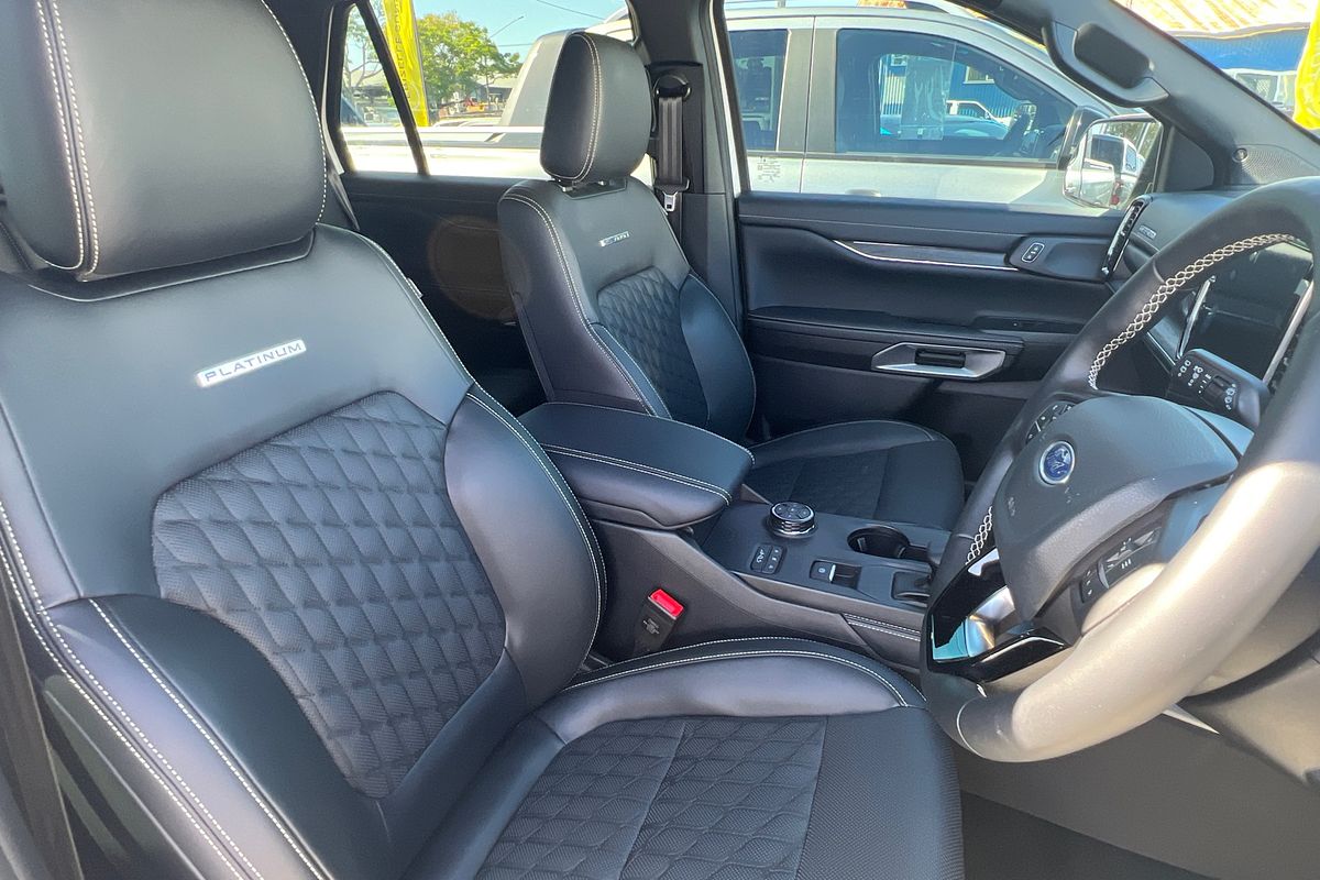 2025 Ford Everest Platinum 3.0L