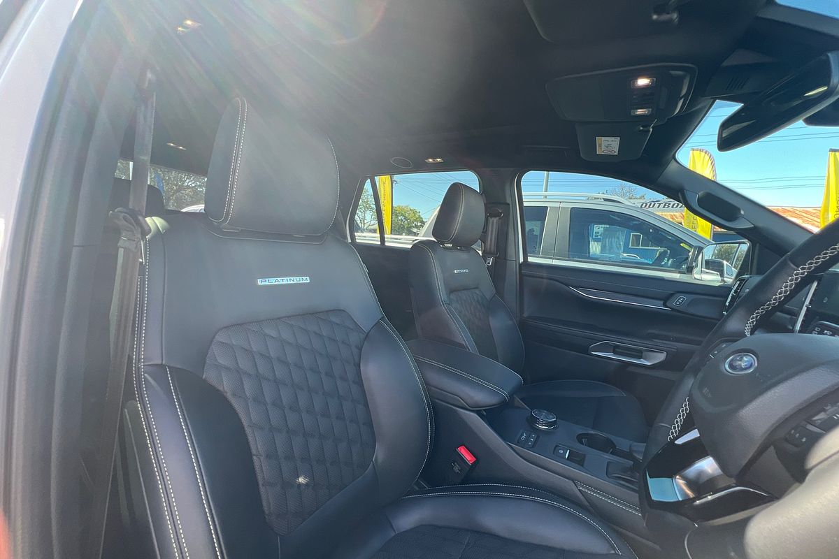 2025 Ford Everest Platinum 3.0L