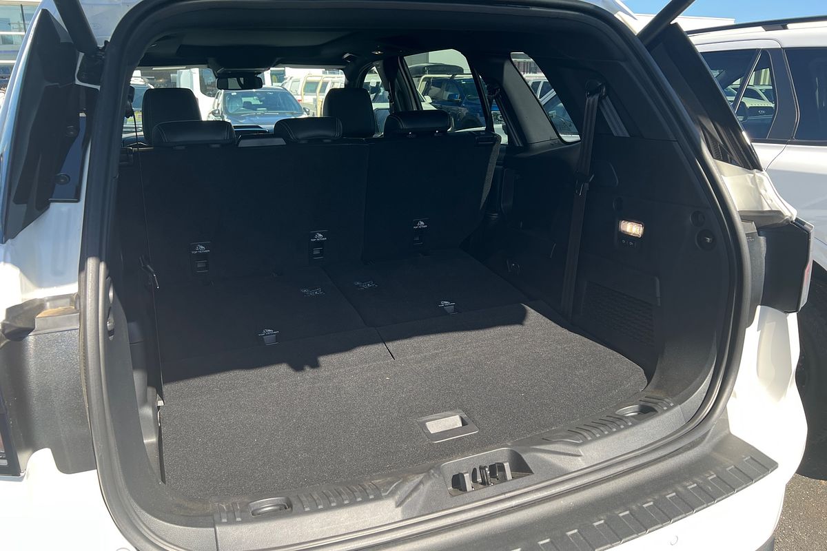 2025 Ford Everest Platinum 3.0L