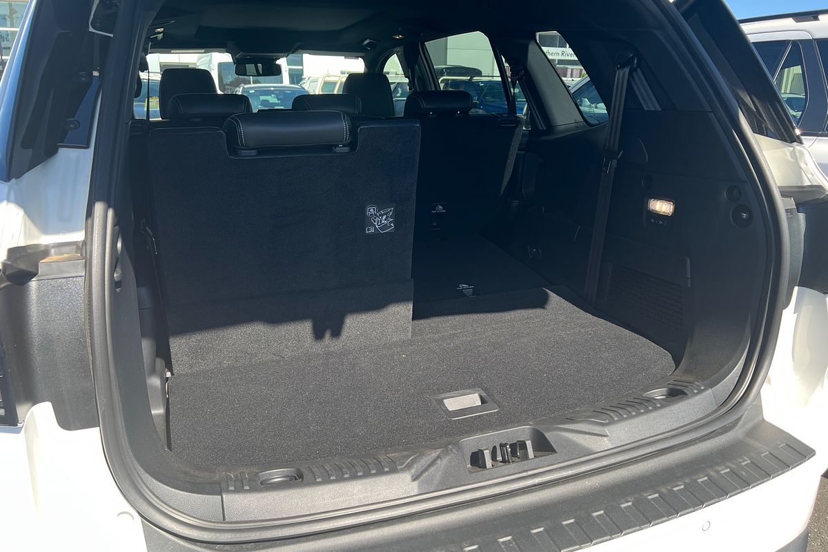 2025 Ford Everest Platinum 3.0L