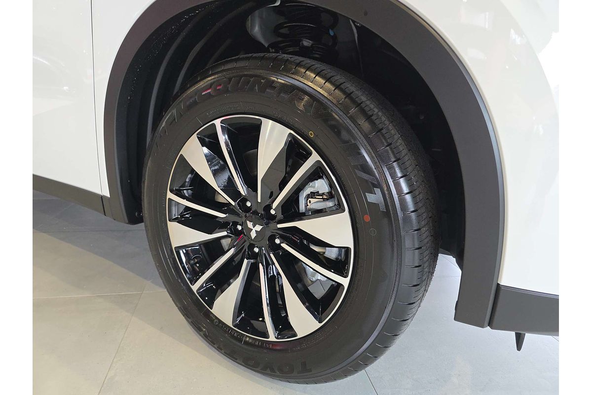 2025 Mitsubishi Outlander LS ZM