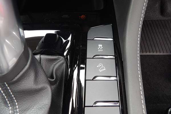 2025 Isuzu MU-X LS-U