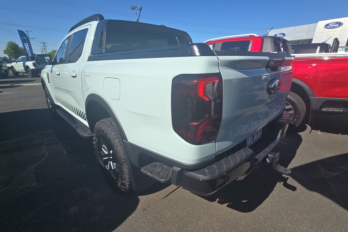 2025 Ford Ranger PHEV Stormtrak 4X4 2.3L
