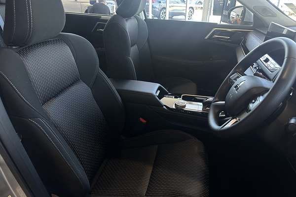 2025 Mitsubishi Outlander ES ZM