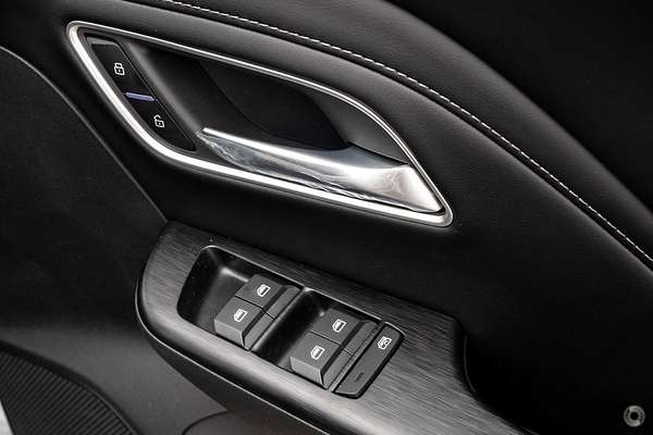 2025 MG ZS Essence Turbo ZS32